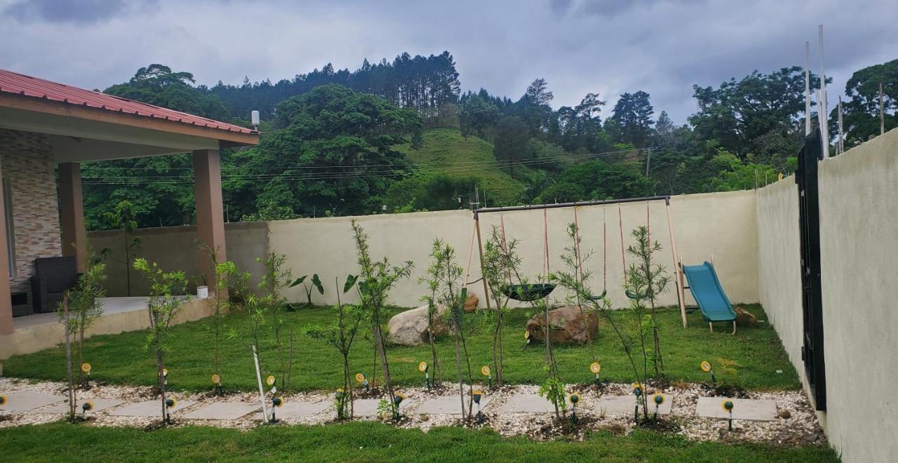 Sunflower Village Villa Girasoles جاراباكو المظهر الخارجي الصورة