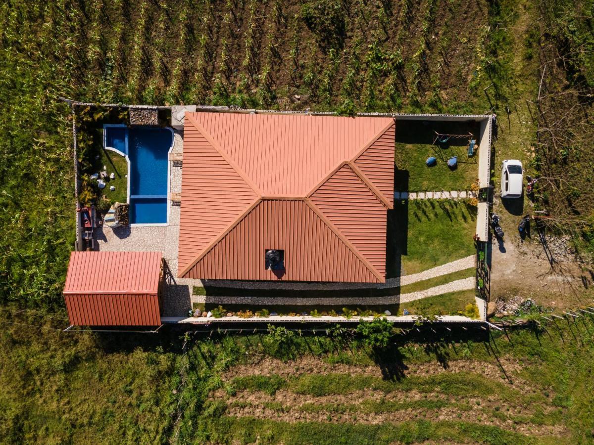 Sunflower Village Villa Girasoles جاراباكو المظهر الخارجي الصورة