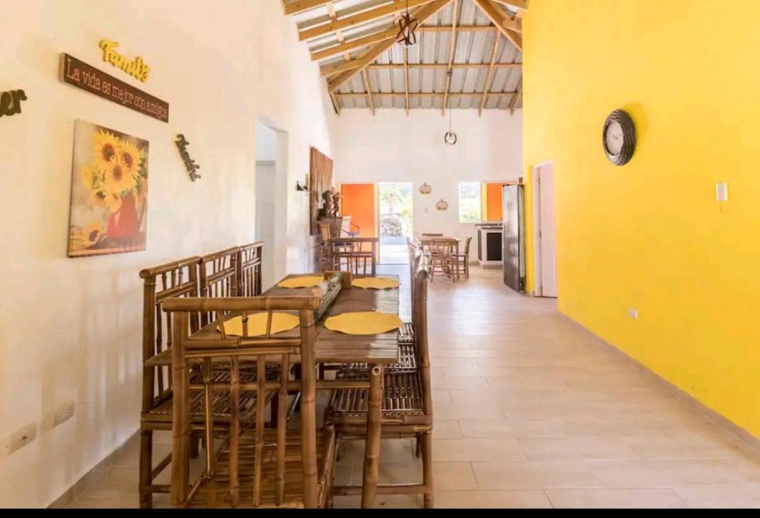 Sunflower Village Villa Girasoles جاراباكو المظهر الخارجي الصورة