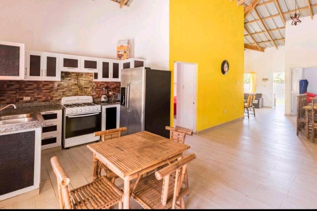 Sunflower Village Villa Girasoles جاراباكو المظهر الخارجي الصورة