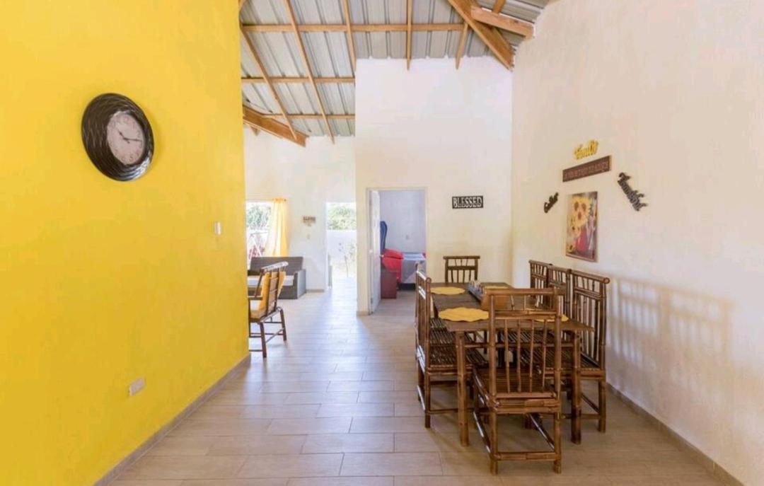 Sunflower Village Villa Girasoles جاراباكو المظهر الخارجي الصورة
