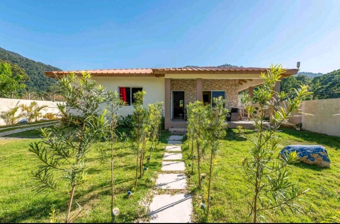 Sunflower Village Villa Girasoles جاراباكو المظهر الخارجي الصورة