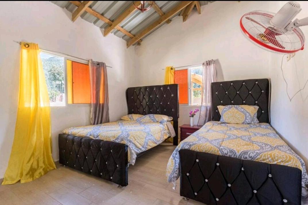 Sunflower Village Villa Girasoles جاراباكو المظهر الخارجي الصورة